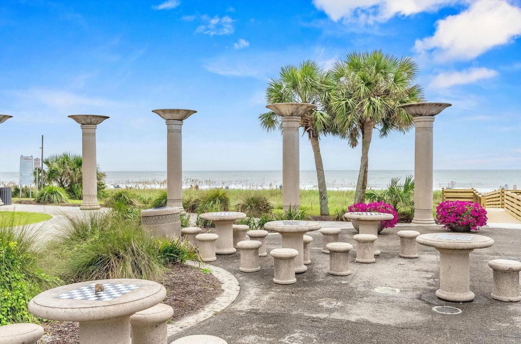 Villa Camelot By The Sea 1206 à Myrtle Beach Extérieur photo